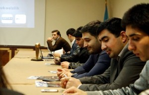 b45230282f1f691fd2ef79212dcd55a3_XL